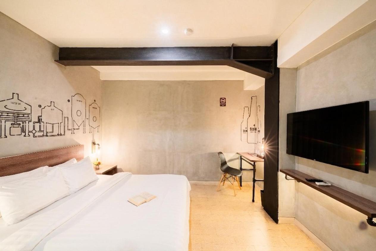 Stark Superior Room
